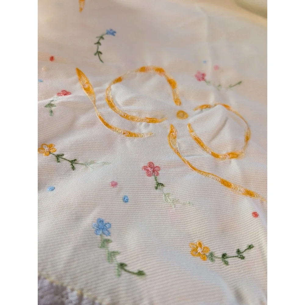 Vintage Embroidered Lace Edge Baby Blanket Yellow Floral 34X34